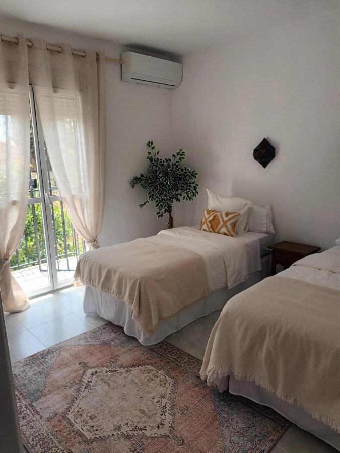 فيلا Nueva Nerja Pueblo Andaluz Casa Grafton المظهر الخارجي الصورة